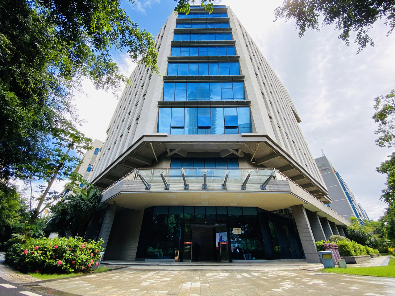 《海南新聞聯(lián)播》：跨境資金流動(dòng)自由便利 為企業(yè)全球化“鋪路架橋”